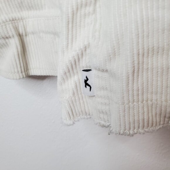 Hollister Women's Shacket Size M Corduroy Cream Layering Piece Loose Fit - Picture 7 of 9